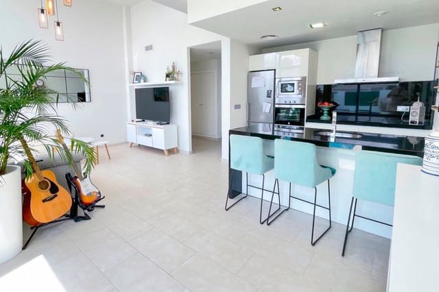 Chalet de 2 habitaciones en Rojales en venta con piscina - 369.000 € (Ref: 10013661)