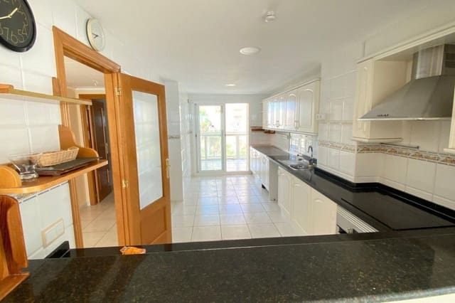 3 soveværelse Lejlighed til salg i Calpe / Calp - € 749.000 (Ref: 10013674)