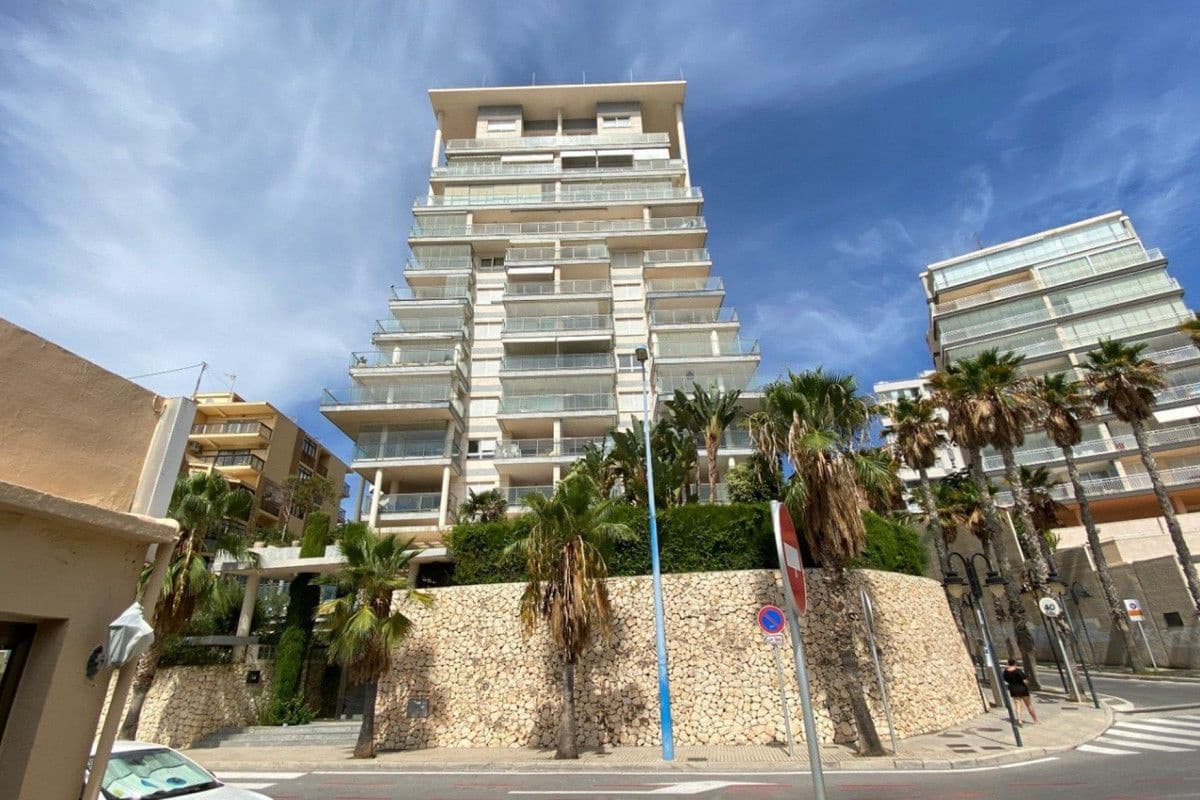 3 soveværelse Lejlighed til salg i Calpe / Calp - € 749.000 (Ref: 10013674)