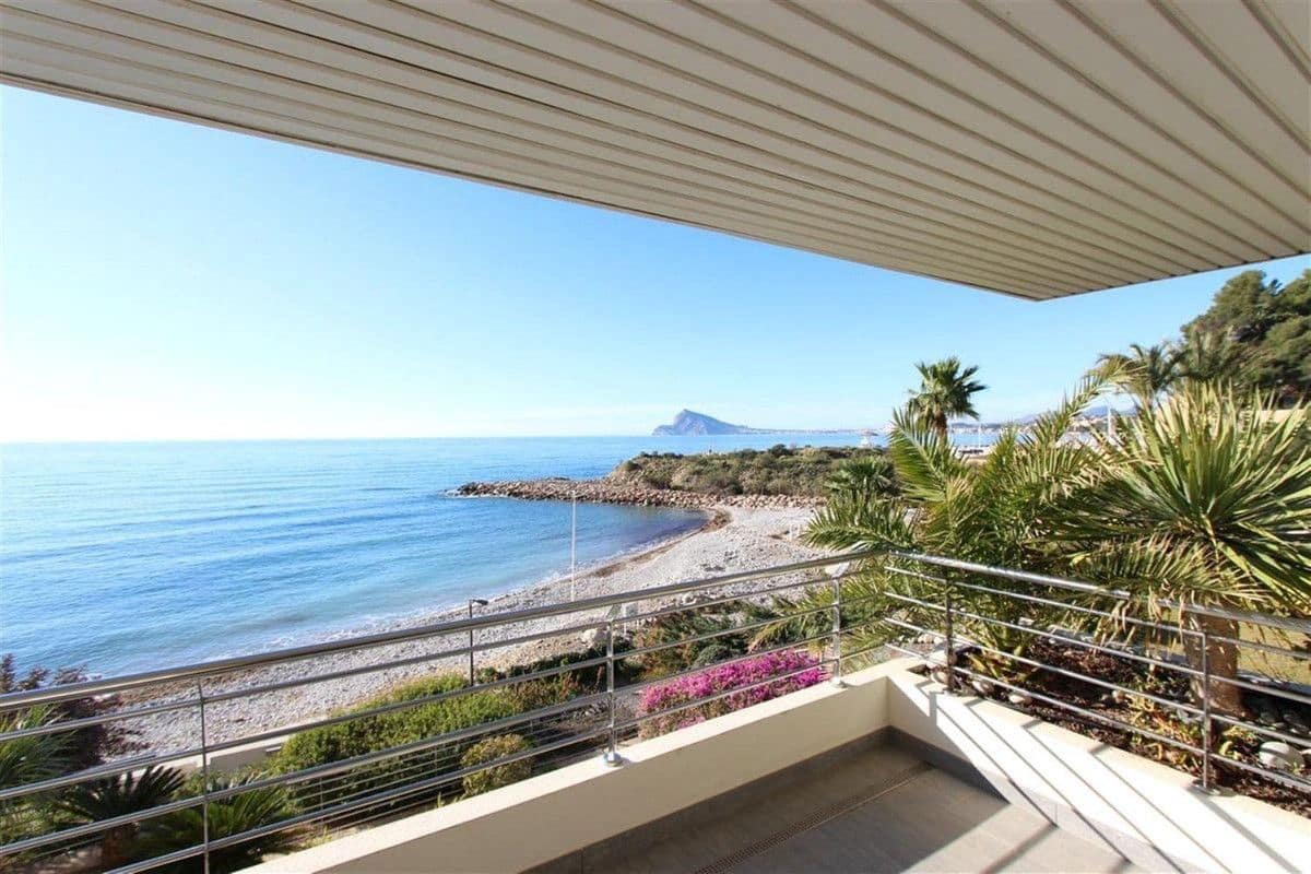 4 bedroom Apartment for sale in Altea - € 1,450,000 (Ref: 10013675)