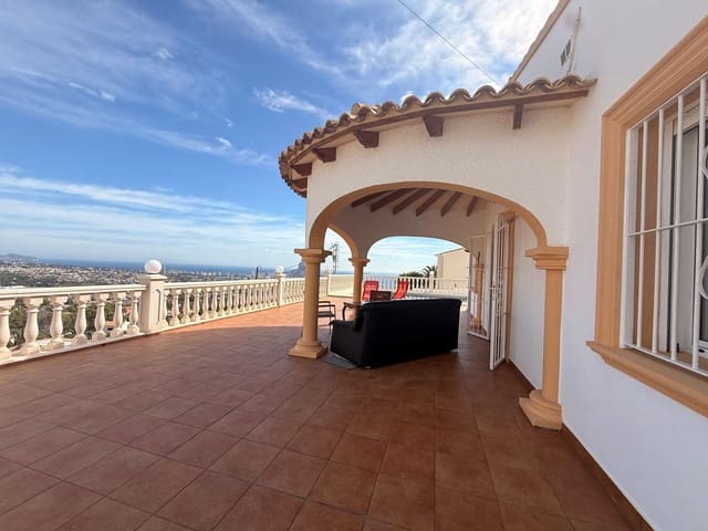 4 bedroom Villa for sale in Calpe / Calp - € 690,000 (Ref: 10013676)