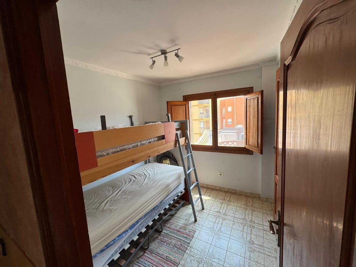 Chalet de 7 habitaciones en Calpe / Calp en venta - 495.000 € (Ref: 10013679)