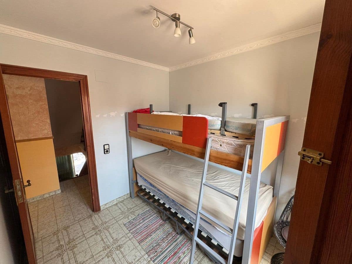 Chalet de 7 habitaciones en Calpe / Calp en venta - 495.000 € (Ref: 10013679)