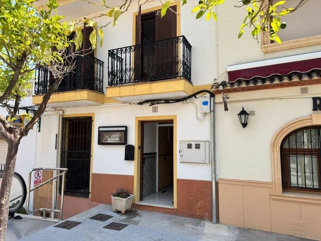Chalet de 7 habitaciones en Calpe / Calp en venta - 495.000 € (Ref: 10013679)