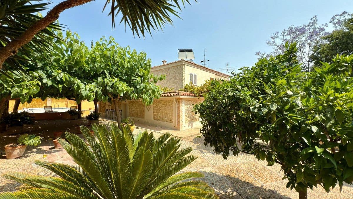 6 slaapkamer Villa te koop in Alicante stad - € 1.300.000 (Ref: 10013686)
