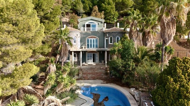 4 bedroom Villa for sale in Altea - € 1,800,000 (Ref: 10013694)