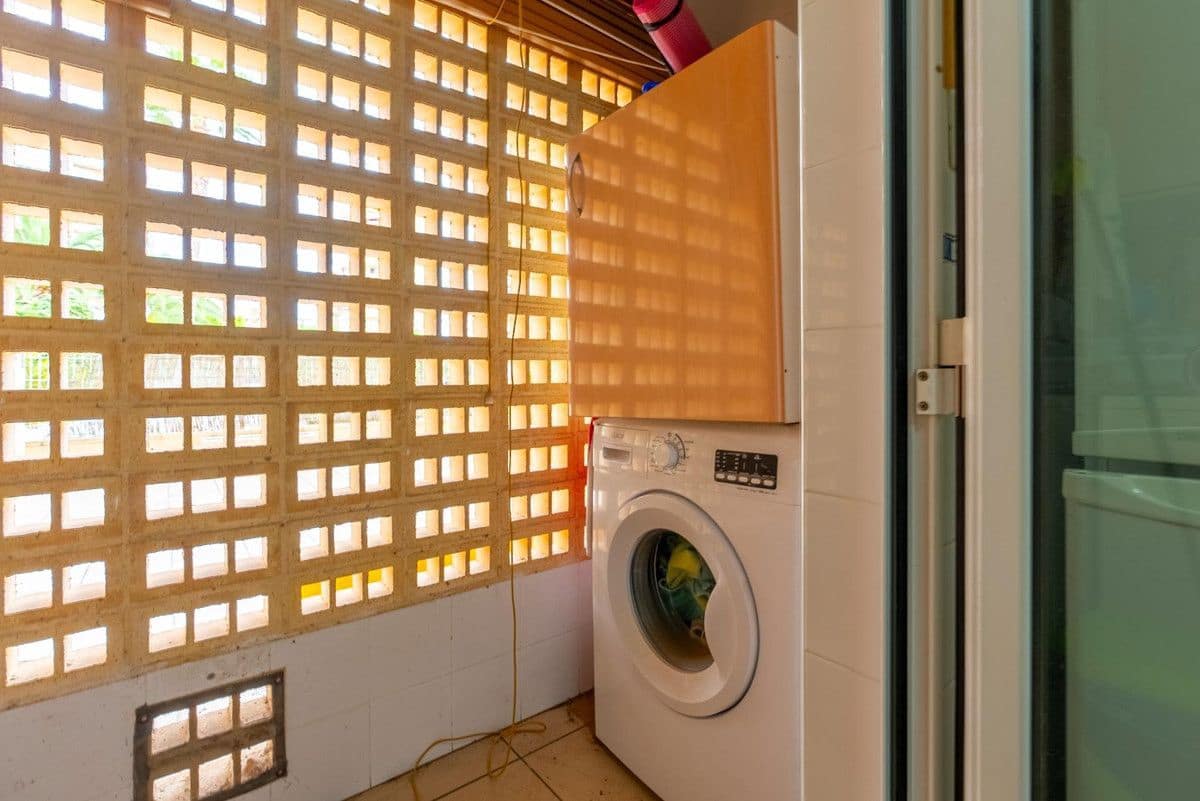 3 bedroom Apartment for sale in El Campello - € 590,000 (Ref: 10013699)