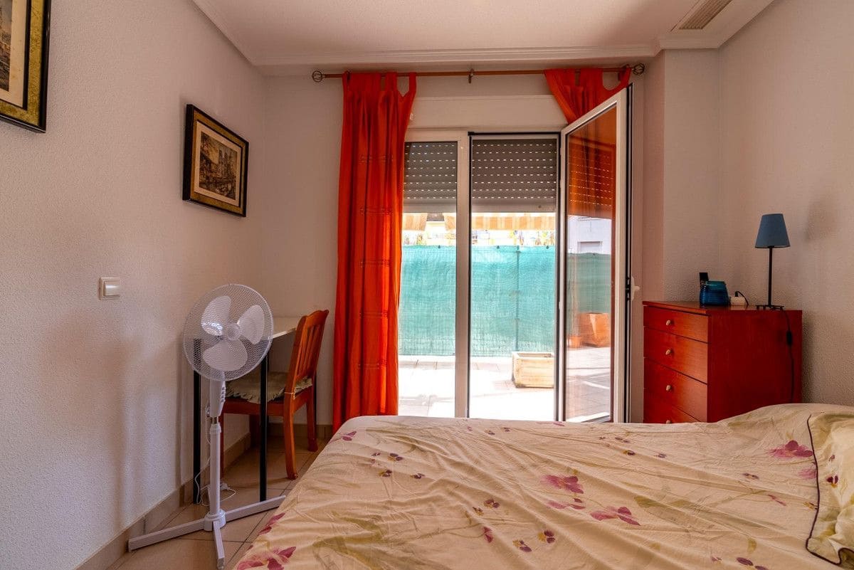 3 bedroom Apartment for sale in El Campello - € 590,000 (Ref: 10013699)