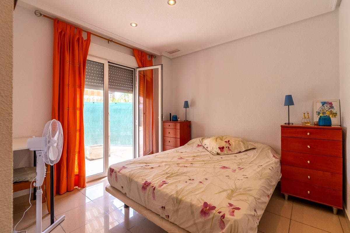 3 bedroom Apartment for sale in El Campello - € 590,000 (Ref: 10013699)