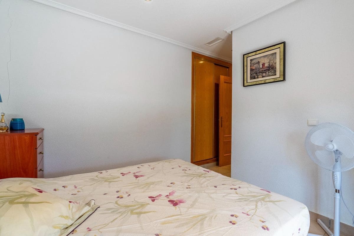 3 bedroom Apartment for sale in El Campello - € 590,000 (Ref: 10013699)