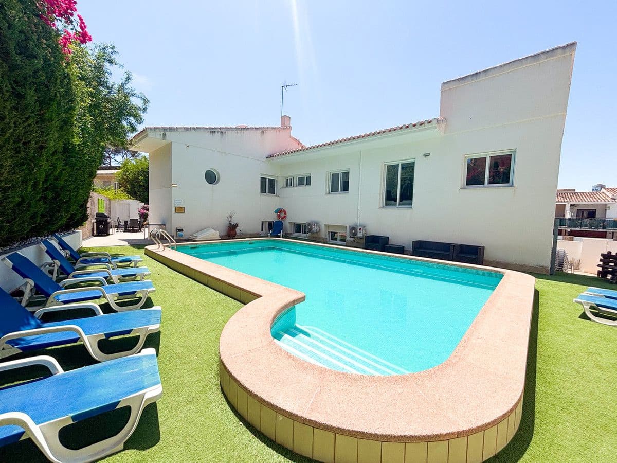 Chalet de 7 habitaciones en Campoamor en venta - 1.350.000 € (Ref: 10013703)