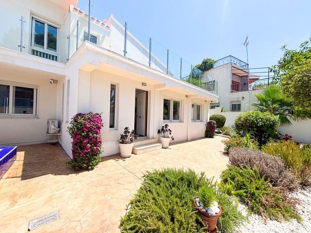 Chalet de 7 habitaciones en Orihuela Costa, Orihuela en venta - 1.350.000 € (Ref: 10013703)