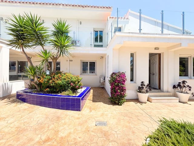 Chalet de 7 habitaciones en Orihuela Costa, Orihuela en venta - 1.350.000 € (Ref: 10013703)