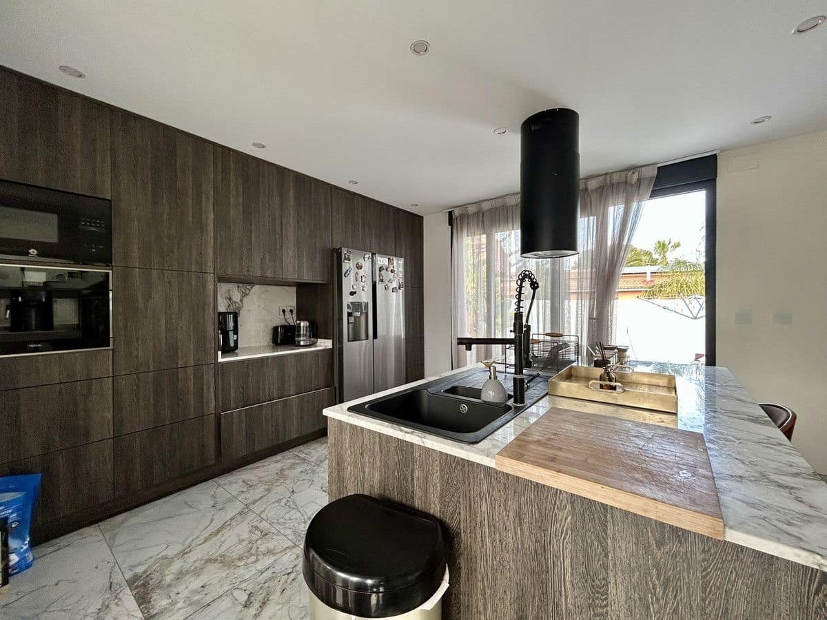 3 soveværelse Villa til salg i Orihuela Costa - € 1.320.000 (Ref: 10013704)