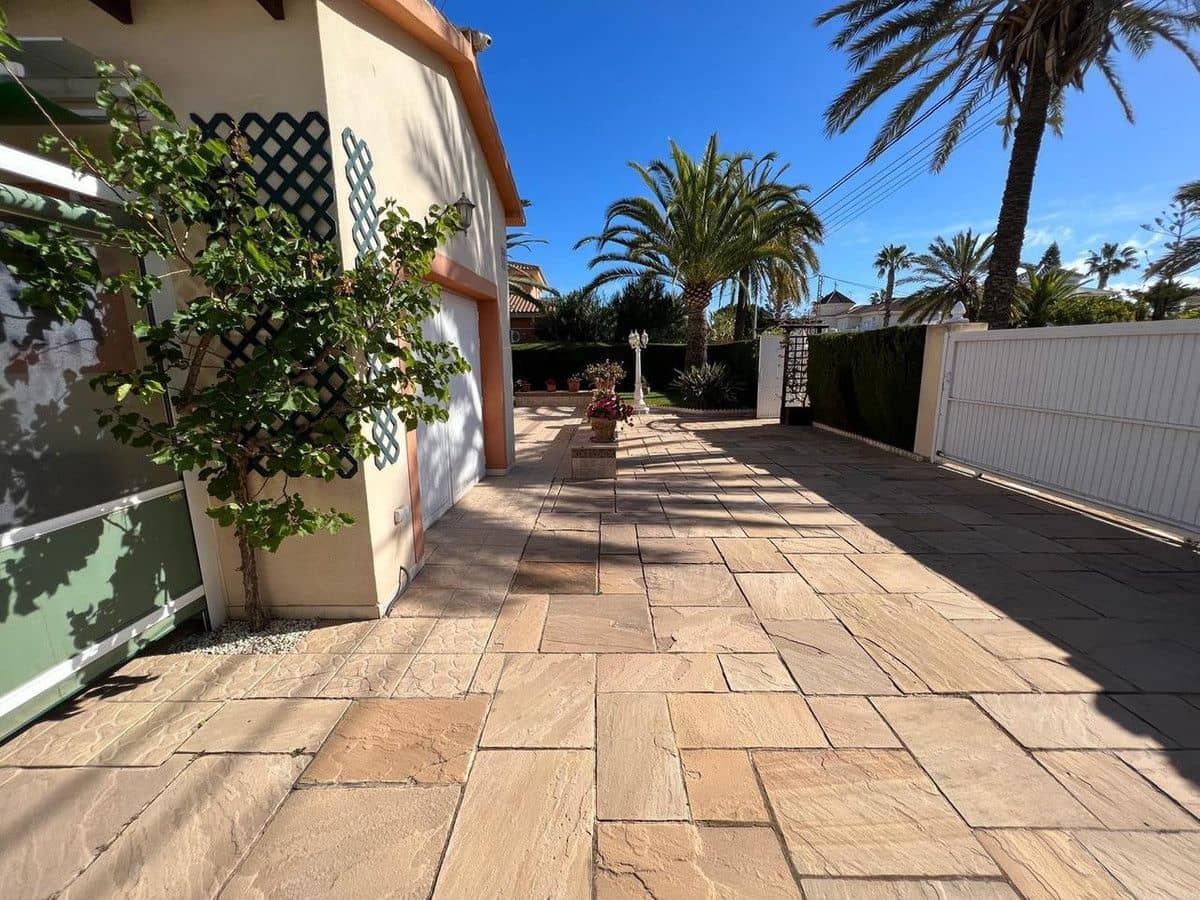 3 quarto Moradia para venda em Cabo Roig - 790 000 € (Ref: 10013705)