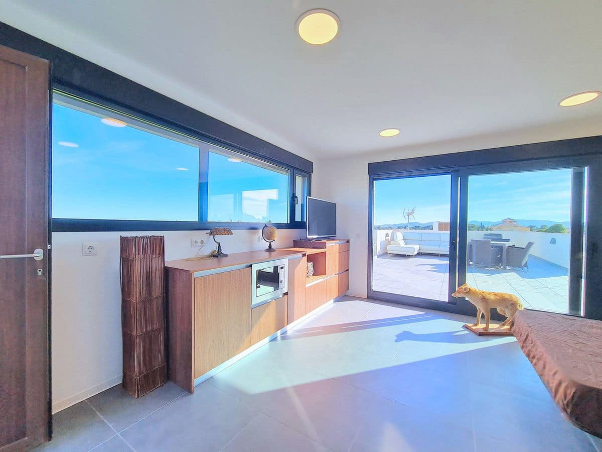 3 quarto Moradia para venda em Los Alcazares - 775 000 € (Ref: 10013706)