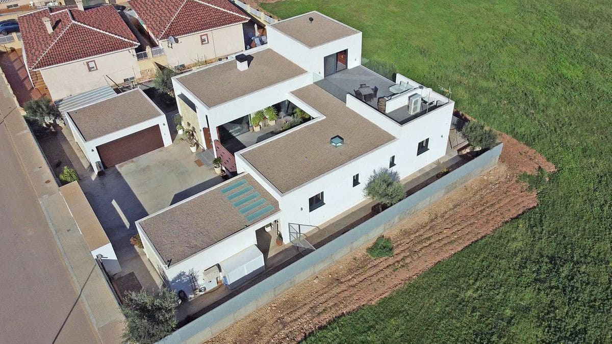 3 quarto Moradia para venda em Los Alcazares - 775 000 € (Ref: 10013706)