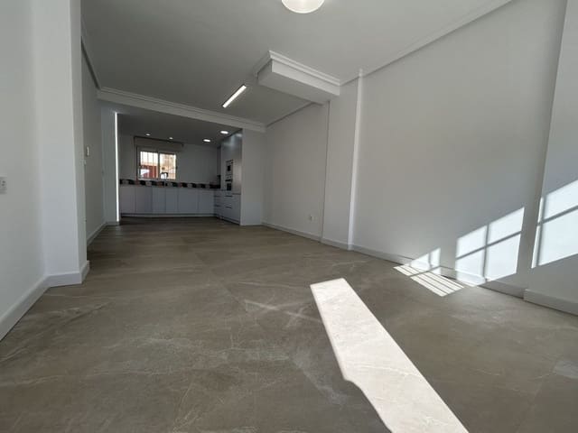 Apartamento de 2 habitaciones en Pilar de la Horadada en venta - 225.000 € (Ref: 10013710)
