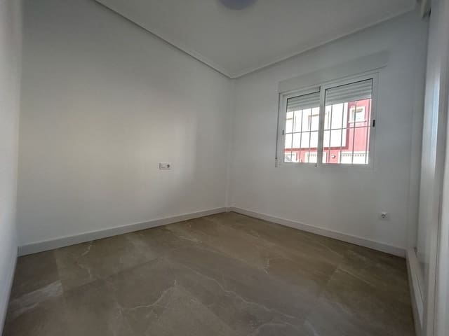 Apartamento de 2 habitaciones en Pilar de la Horadada en venta - 225.000 € (Ref: 10013710)