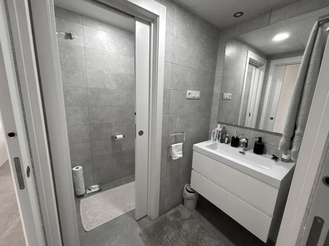 Apartamento de 2 habitaciones en La Zenia, Orihuela en venta - 420.000 € (Ref: 10013712)
