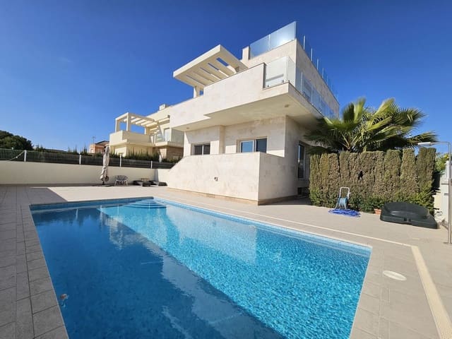 5 bedroom Villa for sale in La Zenia, Orihuela - € 1,500,000 (Ref: 10013718)