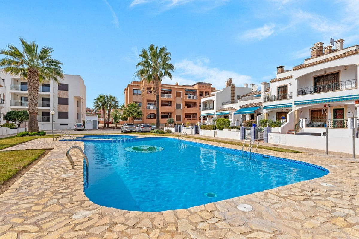 2 sypialnia Apartament na sprzedaż w Orihuela Costa - 339 900 € (Ref: 10013719)