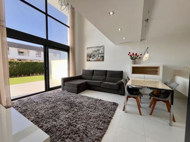 Chalet de 3 habitaciones en Orihuela Costa, Orihuela en venta - 585.000 € (Ref: 10013721)