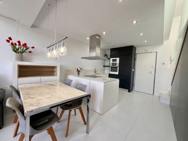 Chalet de 3 habitaciones en Orihuela Costa, Orihuela en venta - 585.000 € (Ref: 10013721)