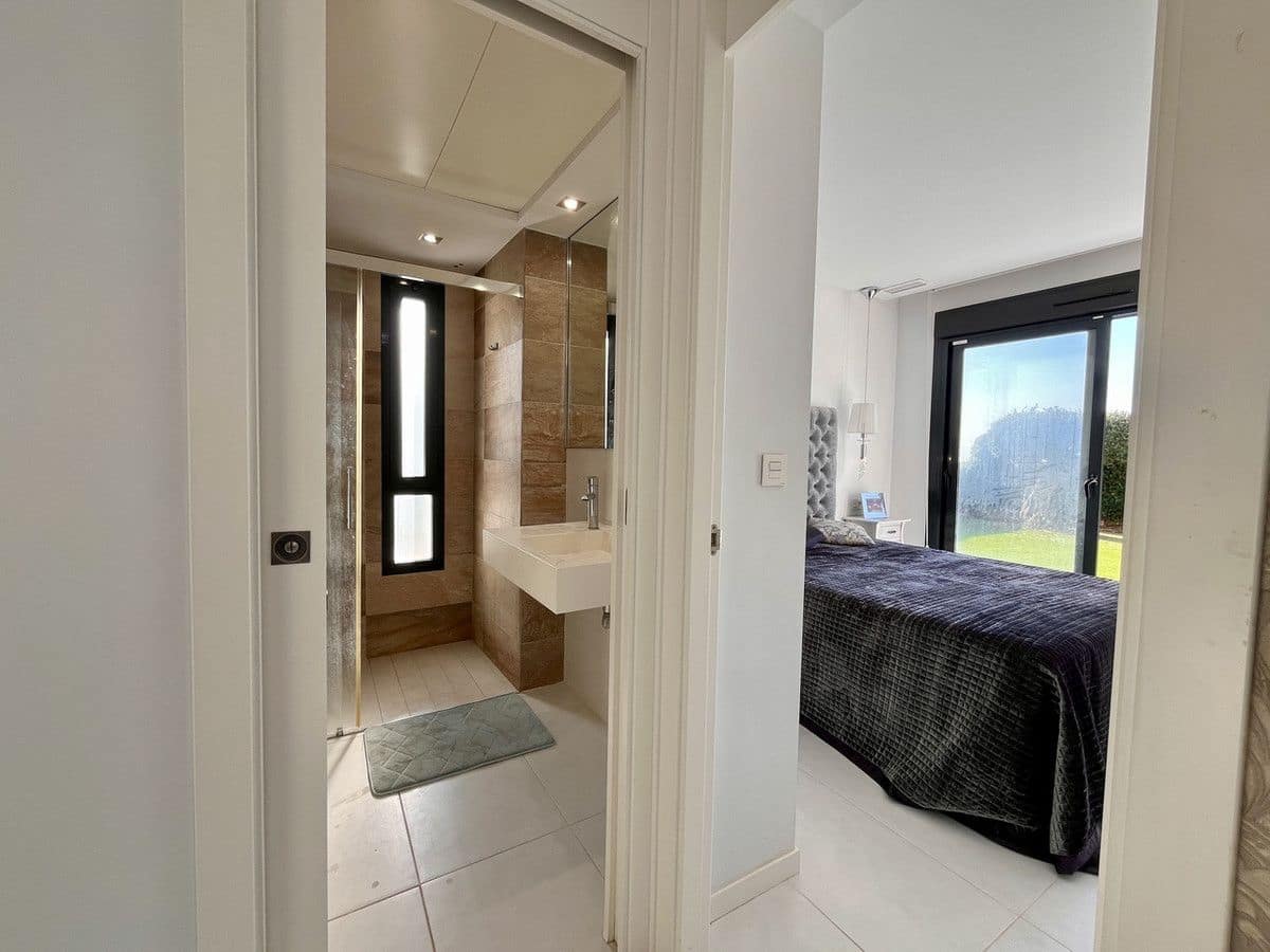 Chalet de 3 habitaciones en Orihuela Costa en venta - 585.000 € (Ref: 10013721)