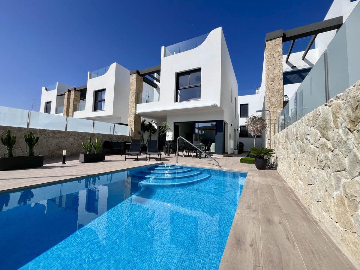 4 chambre Villa/Maison à vendre à Orihuela Costa - 794 950 € (Ref: 10013723)