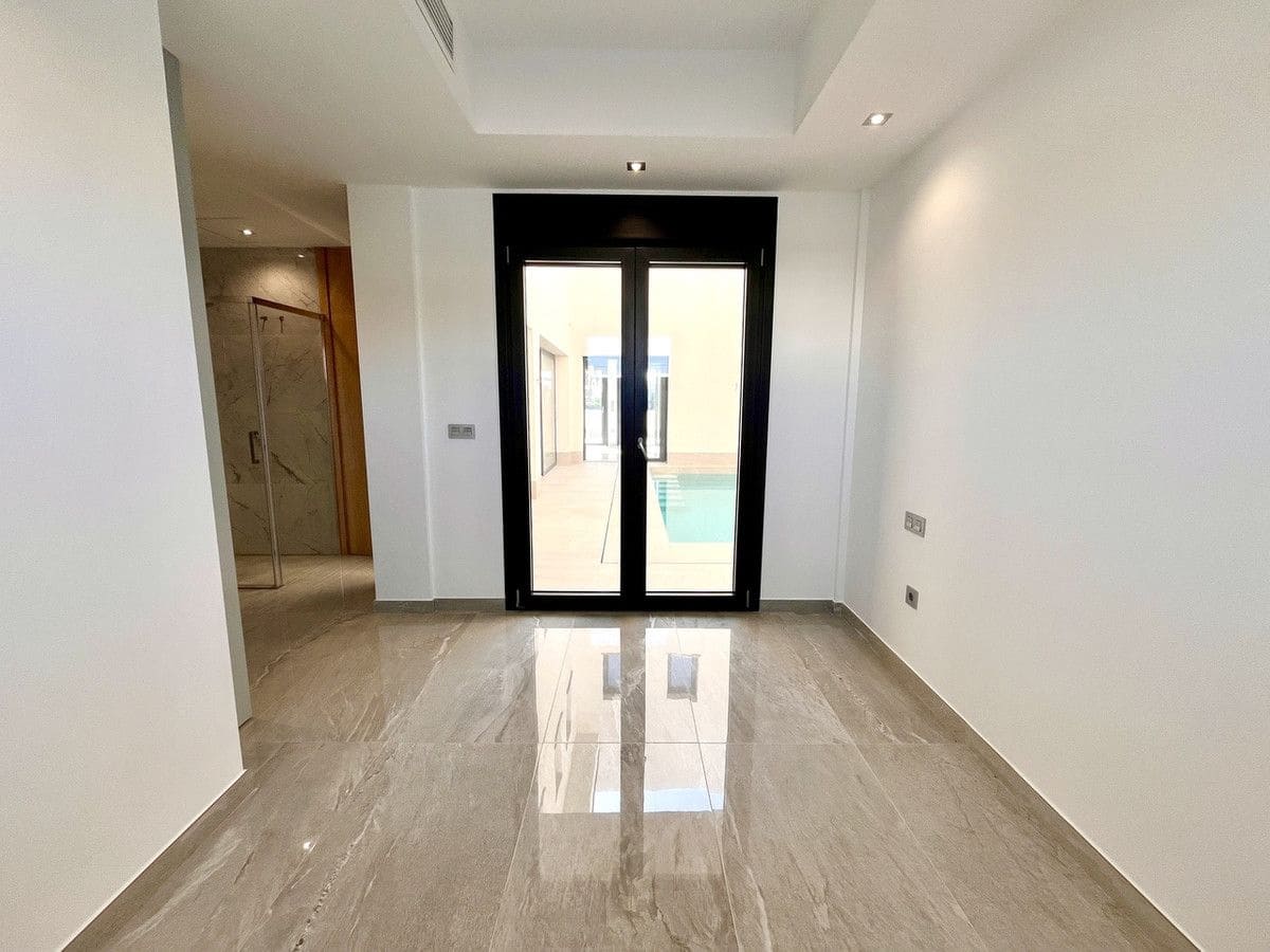 3 soverom Villa til salgs i San Pedro del Pinatar - € 425 000 (Ref: 10013724)