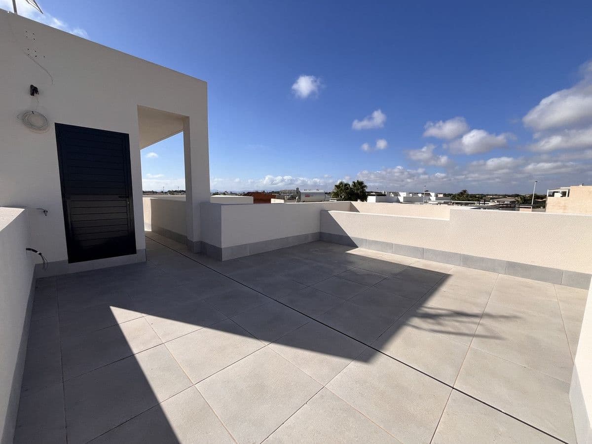 3 soverom Villa til salgs i San Pedro del Pinatar - € 425 000 (Ref: 10013724)