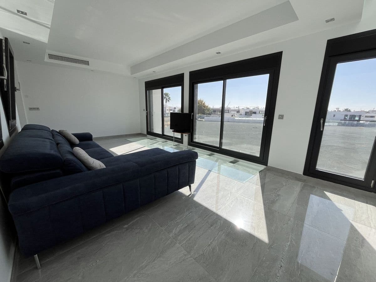 3 soverom Villa til salgs i San Pedro del Pinatar - € 425 000 (Ref: 10013724)
