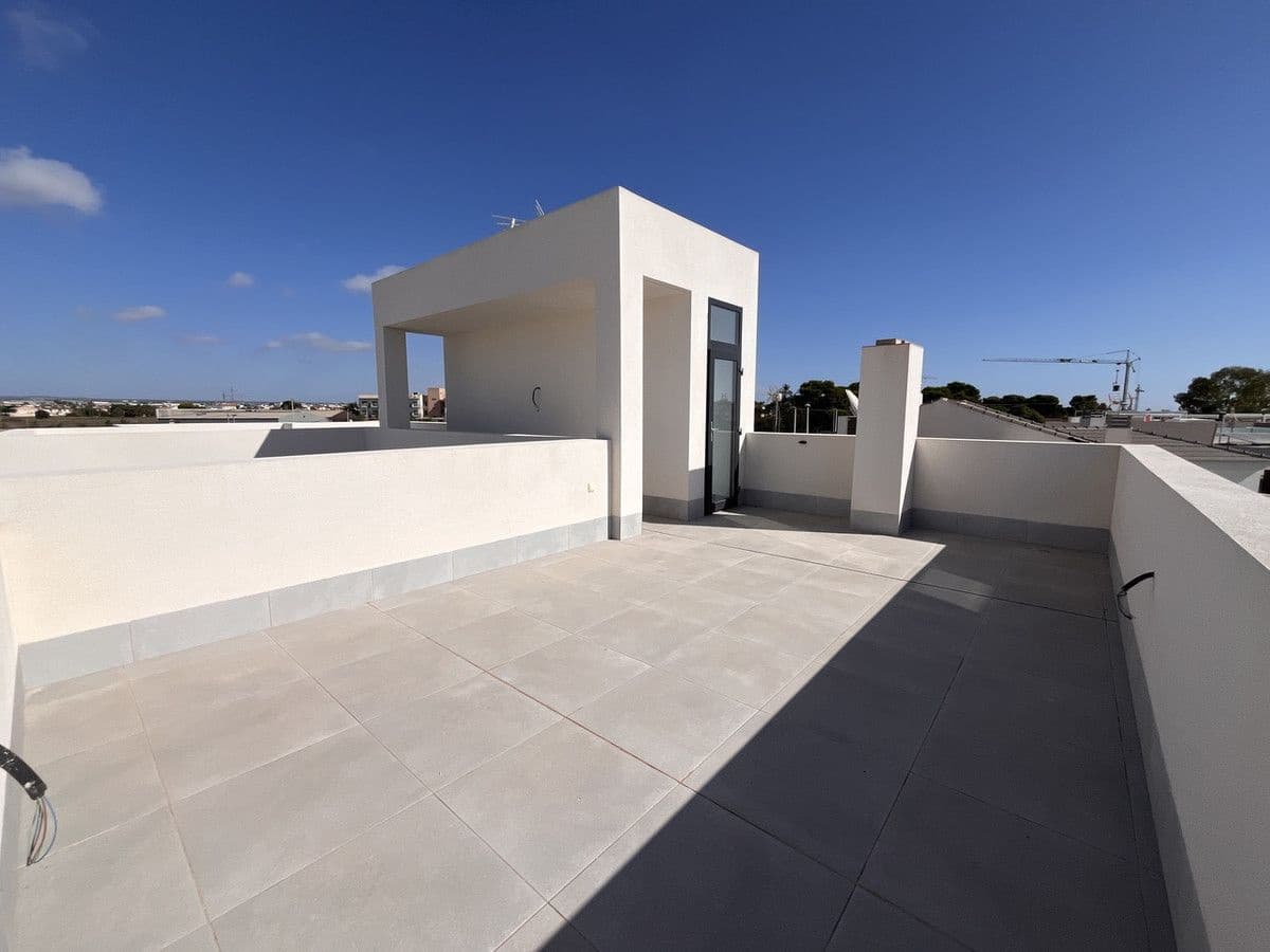 3 soverom Villa til salgs i San Pedro del Pinatar - € 425 000 (Ref: 10013724)