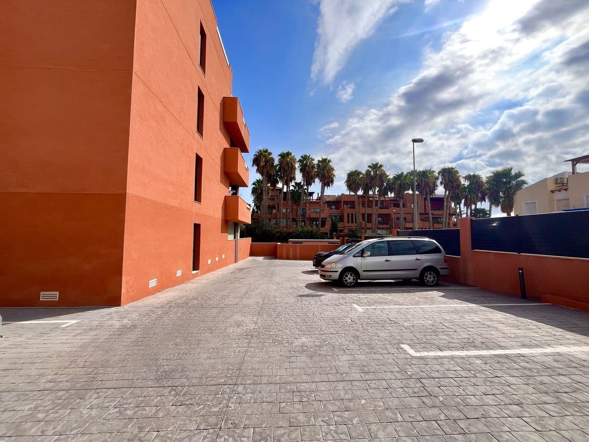 2 bedroom Apartment for sale in Orihuela Costa - € 264,950 (Ref: 10013725)