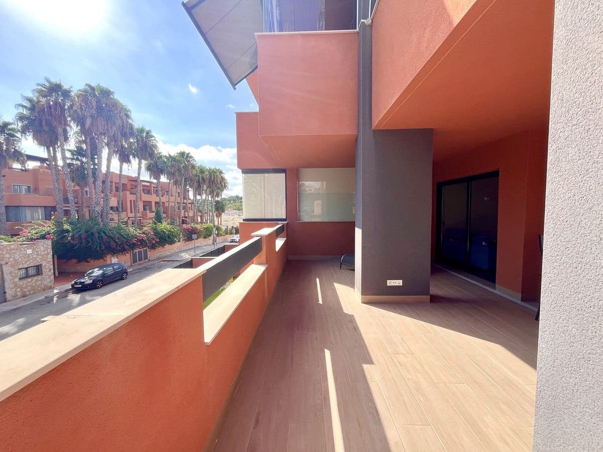 2 bedroom Apartment for sale in Orihuela Costa - € 264,950 (Ref: 10013725)