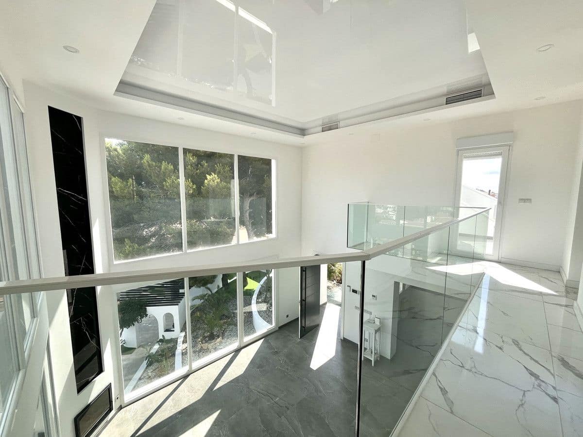 6 soveværelse Villa til salg i Orihuela Costa med swimmingpool - € 1.050.000 (Ref: 10013728)