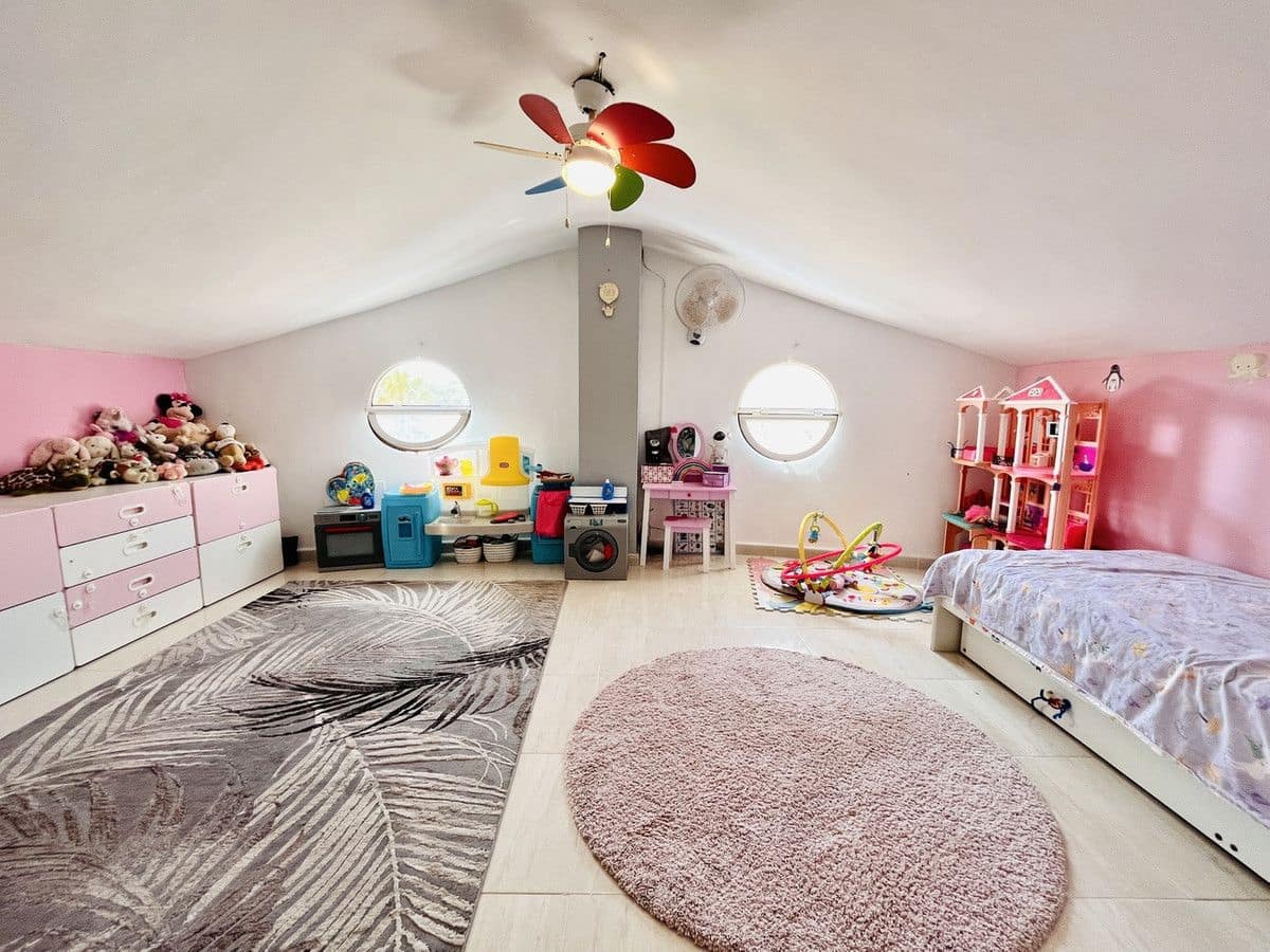 5 Zimmer Villa zu verkaufen in San Miguel de Salinas - 599.999 € (Ref: 10013730)