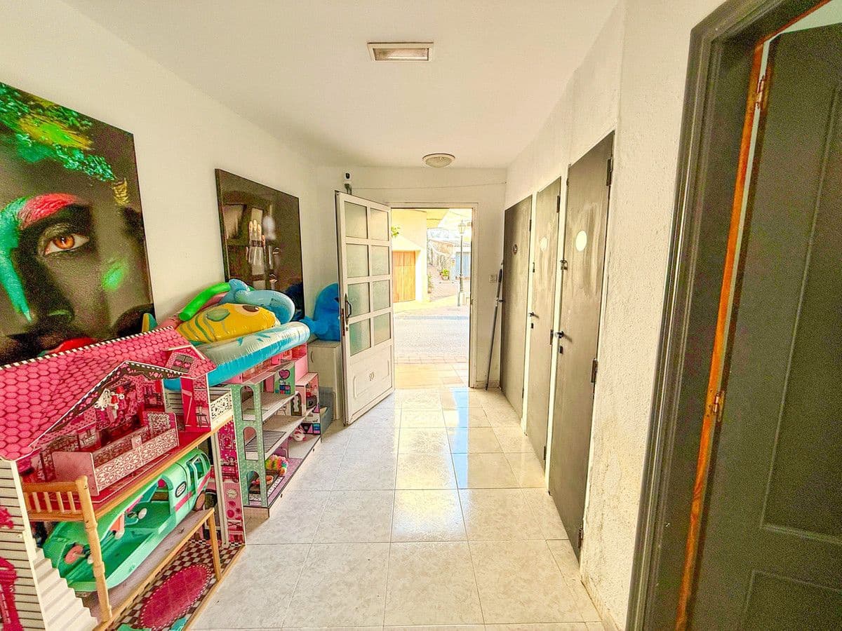 5 bedroom Apartment for sale in San Miguel de Salinas - € 269,999 (Ref: 10013732)