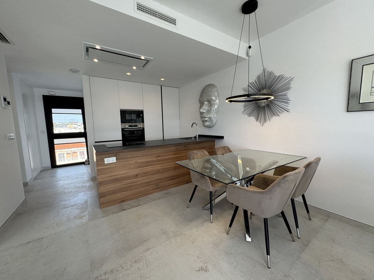 2 bedroom Apartment for sale in Orihuela Costa with pool - € 529,950 (Ref: 10013733)