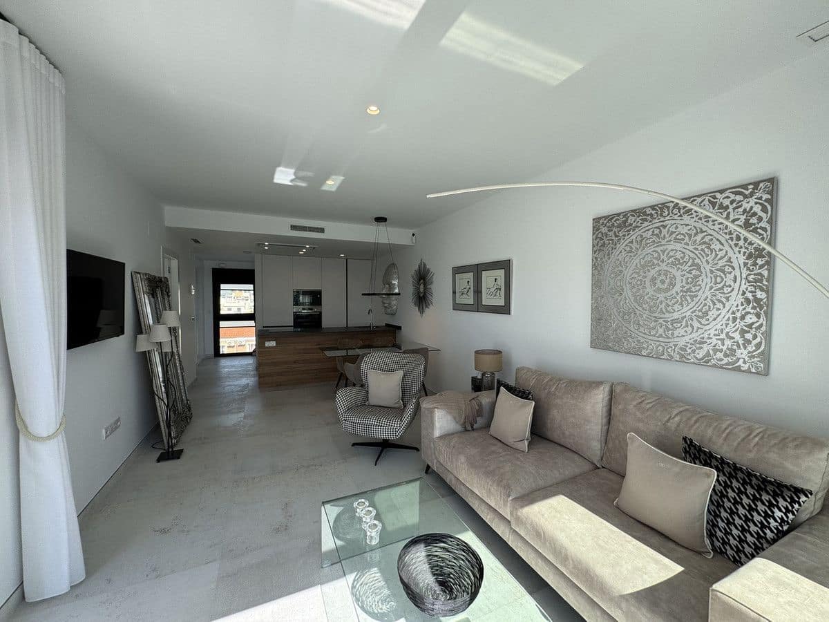 2 bedroom Apartment for sale in Orihuela Costa with pool - € 529,950 (Ref: 10013733)