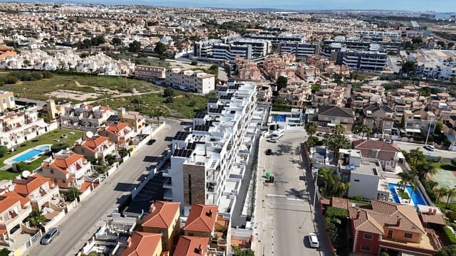2 Zimmer Apartment zu verkaufen in La Zenia, Orihuela mit Pool - 529.950 € (Ref: 10013733)