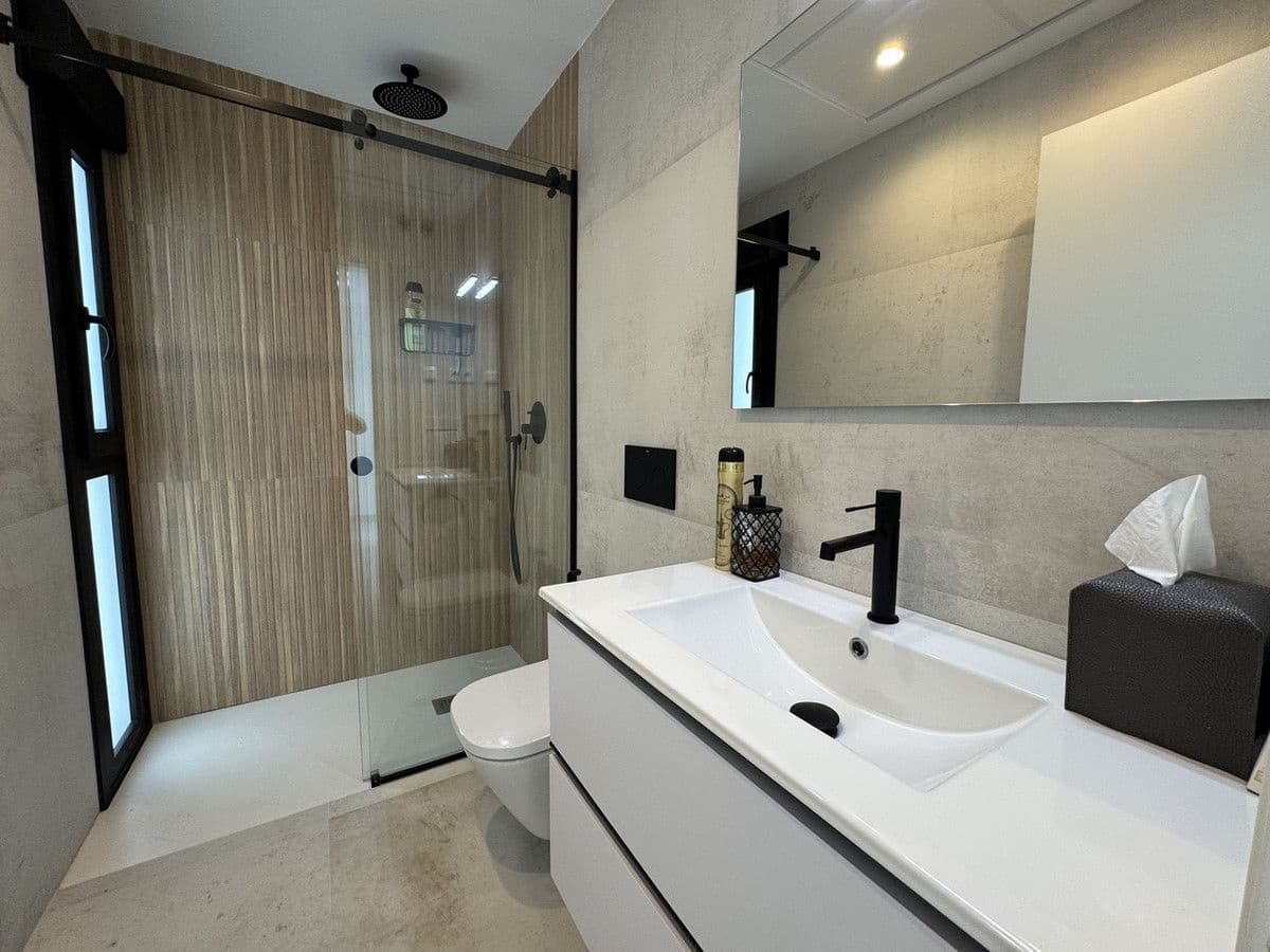 2 bedroom Apartment for sale in Orihuela Costa with pool - € 529,950 (Ref: 10013733)