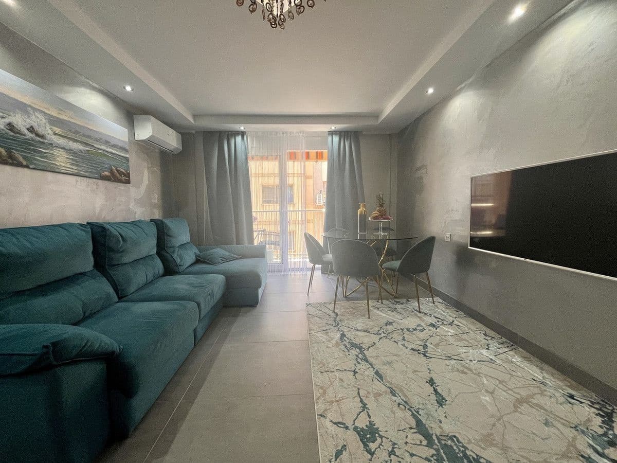 3 Zimmer Apartment zu verkaufen in Torrevieja - 255.000 € (Ref: 10013734)