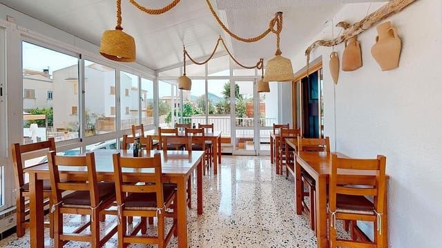 5 sovrum Företag till salu i Santa Margalida med garage - 730 000 € (Ref: 10013745)