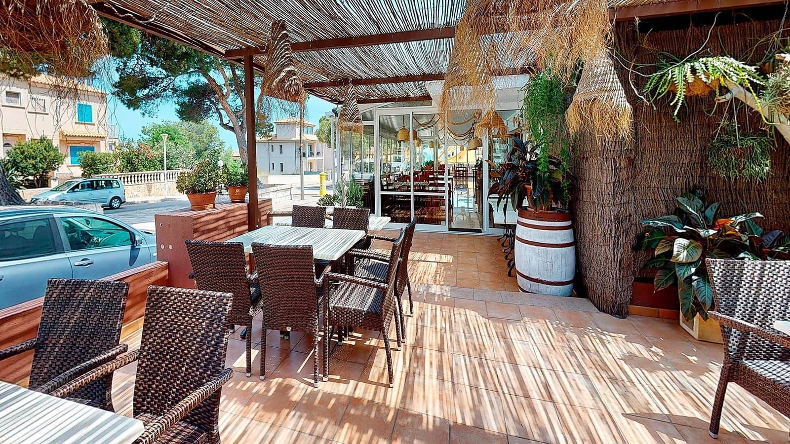 5 bedroom Business for sale in Santa Margalida with garage - € 730,000 (Ref: 10013745)