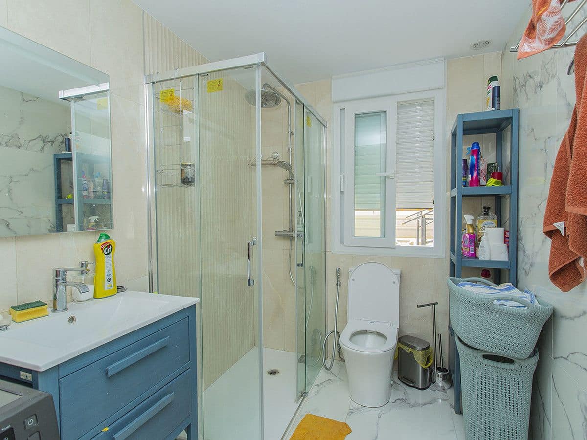 6 bedroom Villa for sale in Torrevieja with pool - € 1,200,000 (Ref: 10013748)