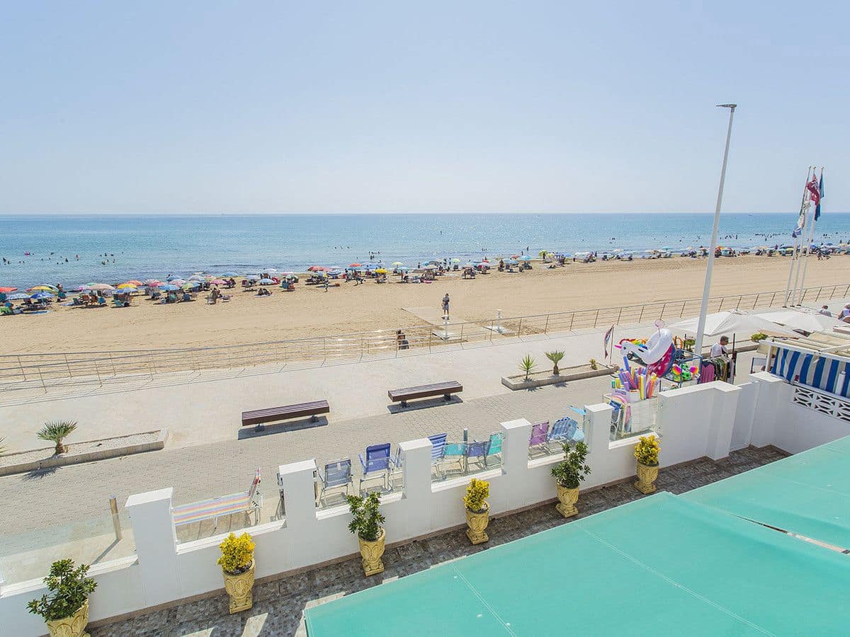 6 bedroom Villa for sale in Torrevieja with pool - € 1,200,000 (Ref: 10013748)