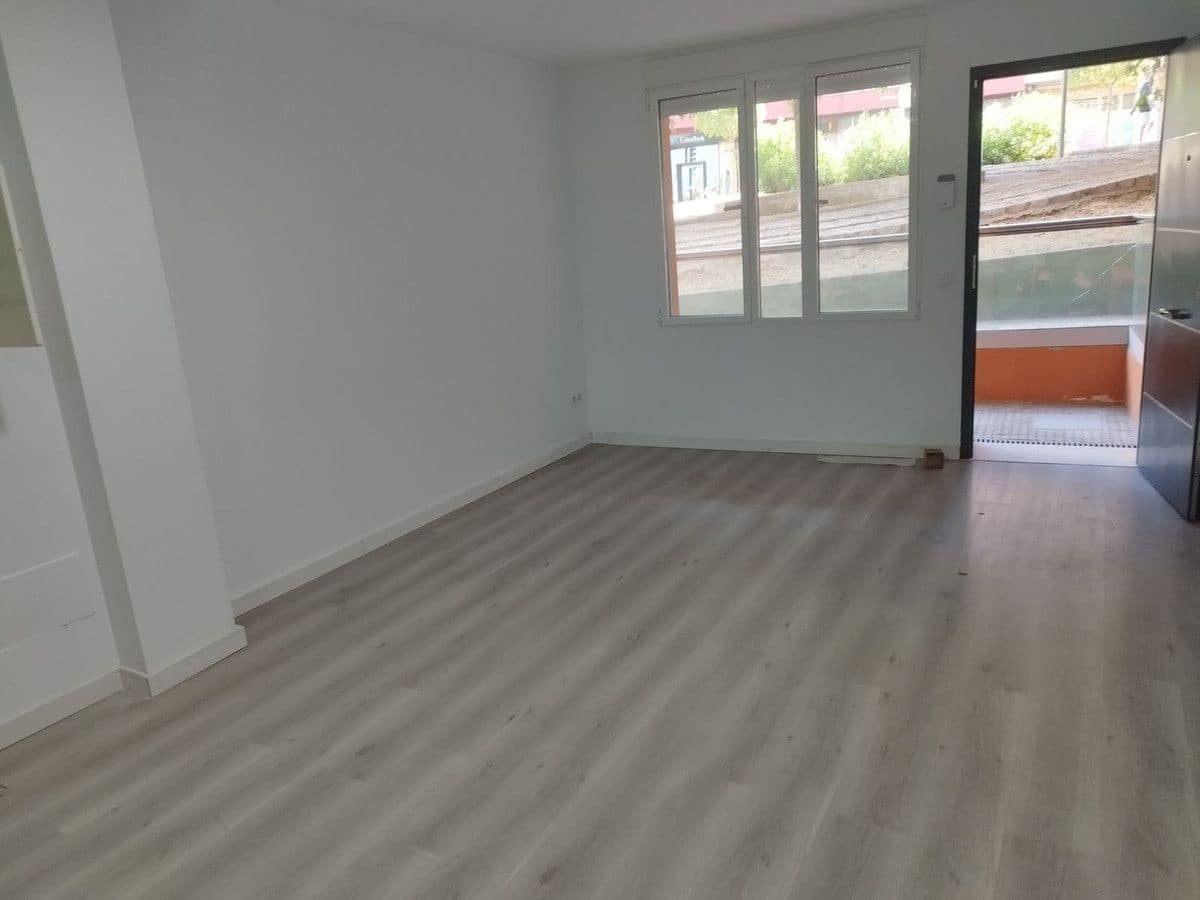 3 bedroom Apartment for sale in Palma de Mallorca - € 339,000 (Ref: 10013749)