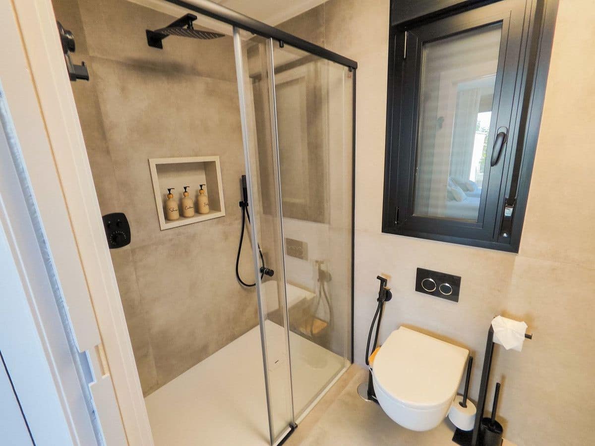 Chalet de 3 habitaciones en Santiago de la Ribera en venta con piscina - 685.000 € (Ref: 10013751)